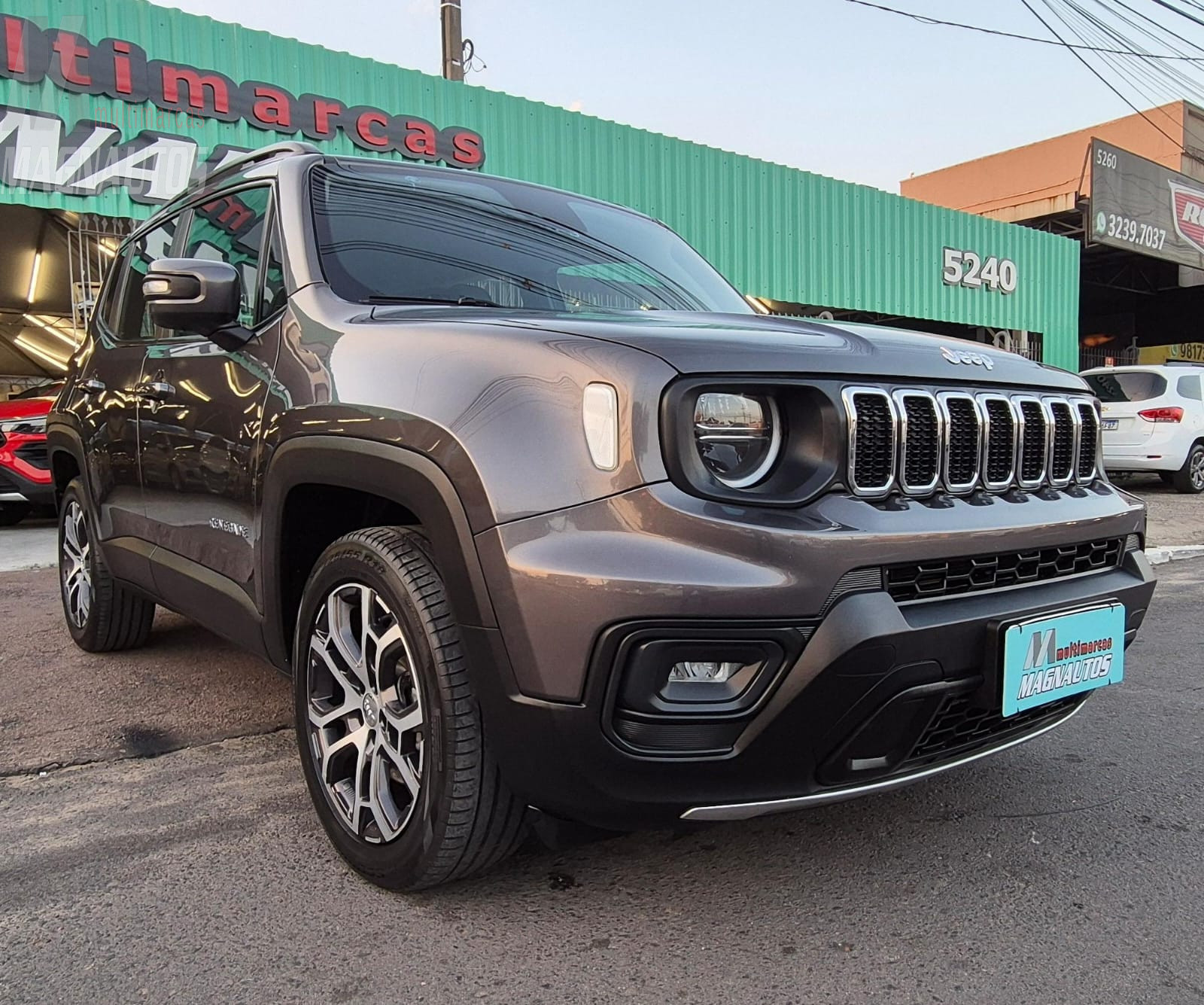 Renegade Longitude 1.3 Turbo Cinza