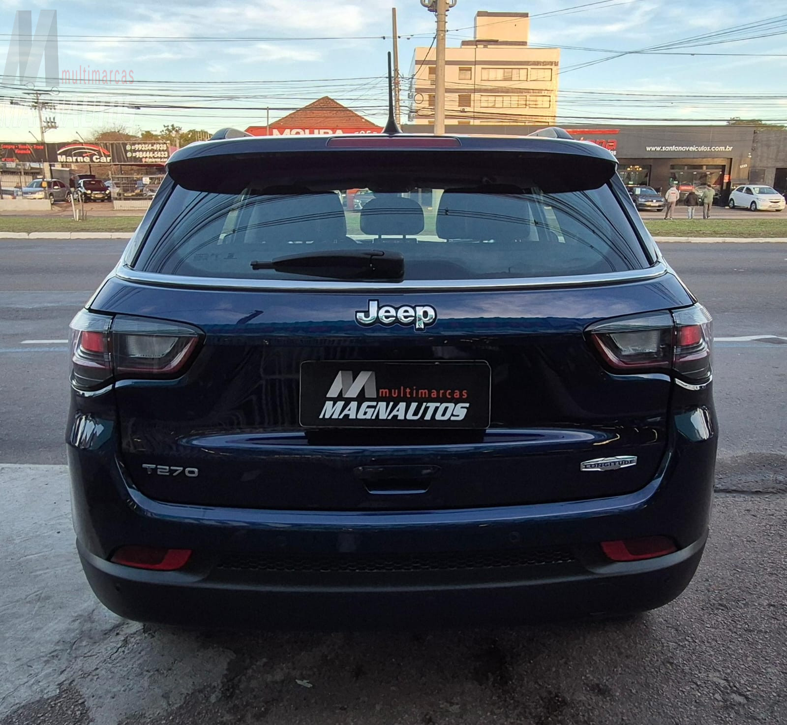 Compass Longitude 1.3 Turbo.
