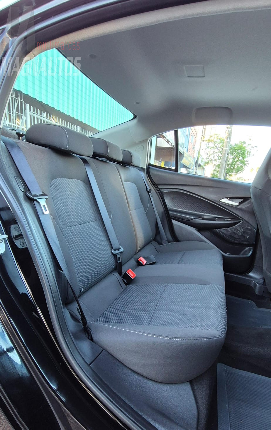 Onix Plus LT 1.0 Preto