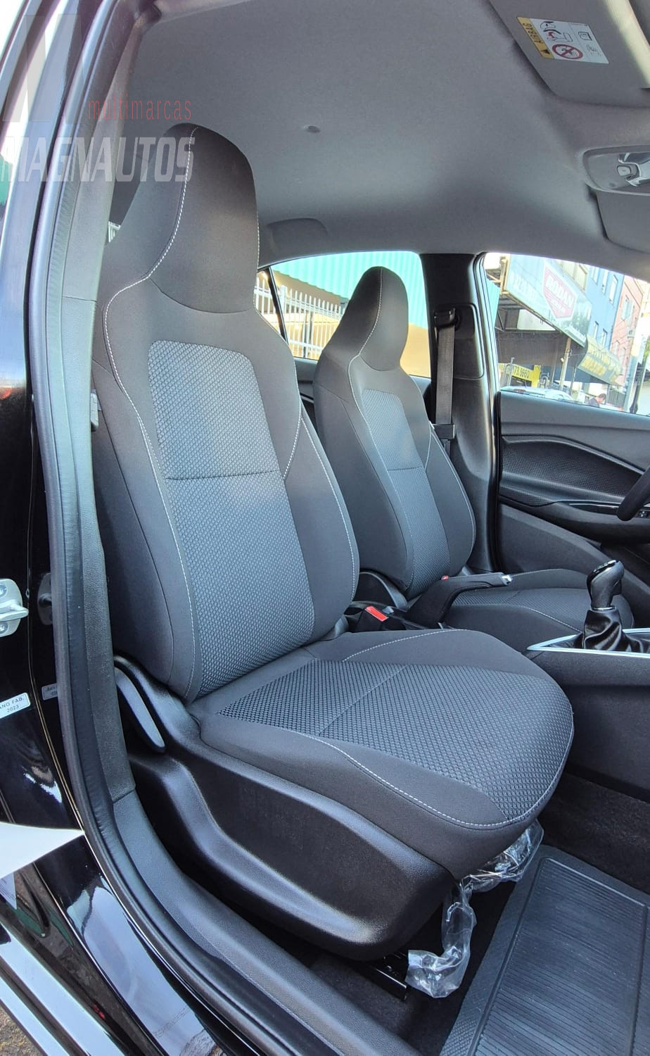 Onix Plus LT 1.0 Preto