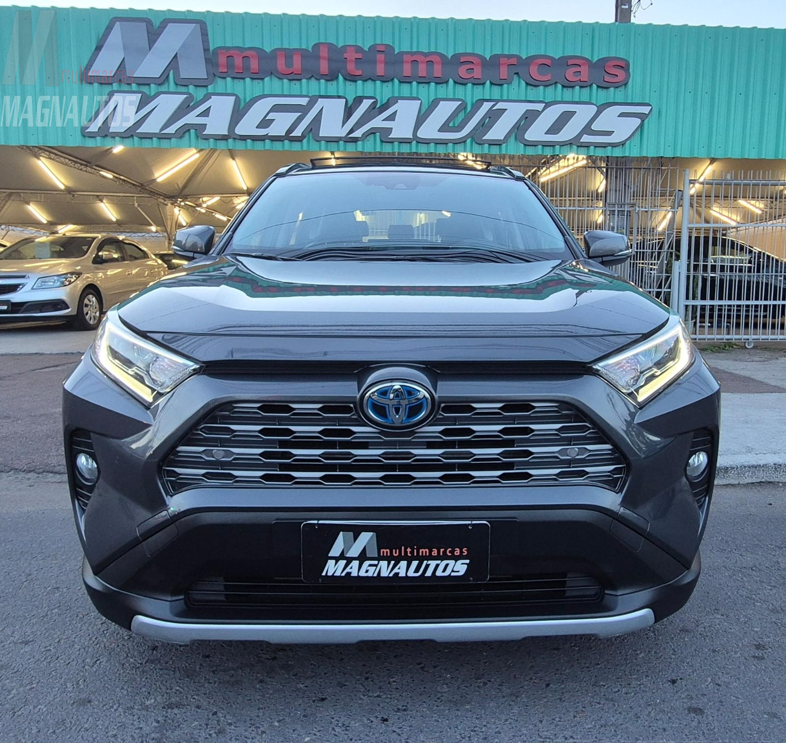 RAV4 SX Connect Hybrid  2.5 AWD