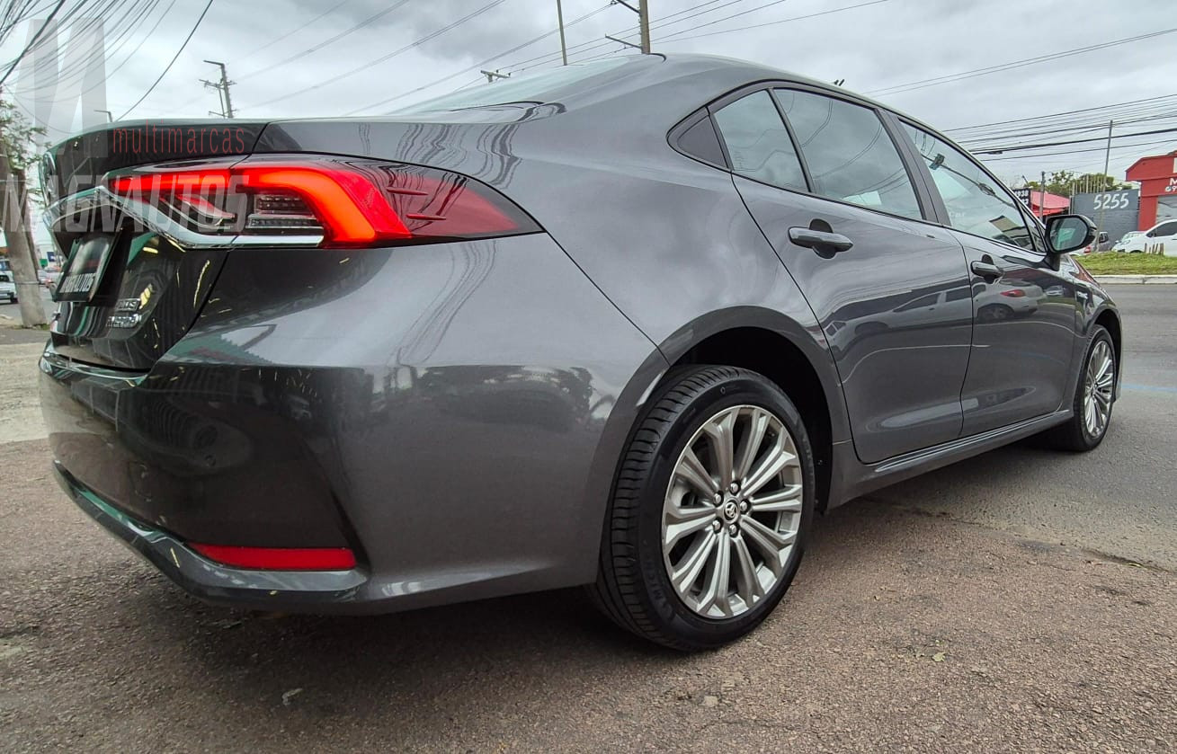 Corolla Altis Hybrid