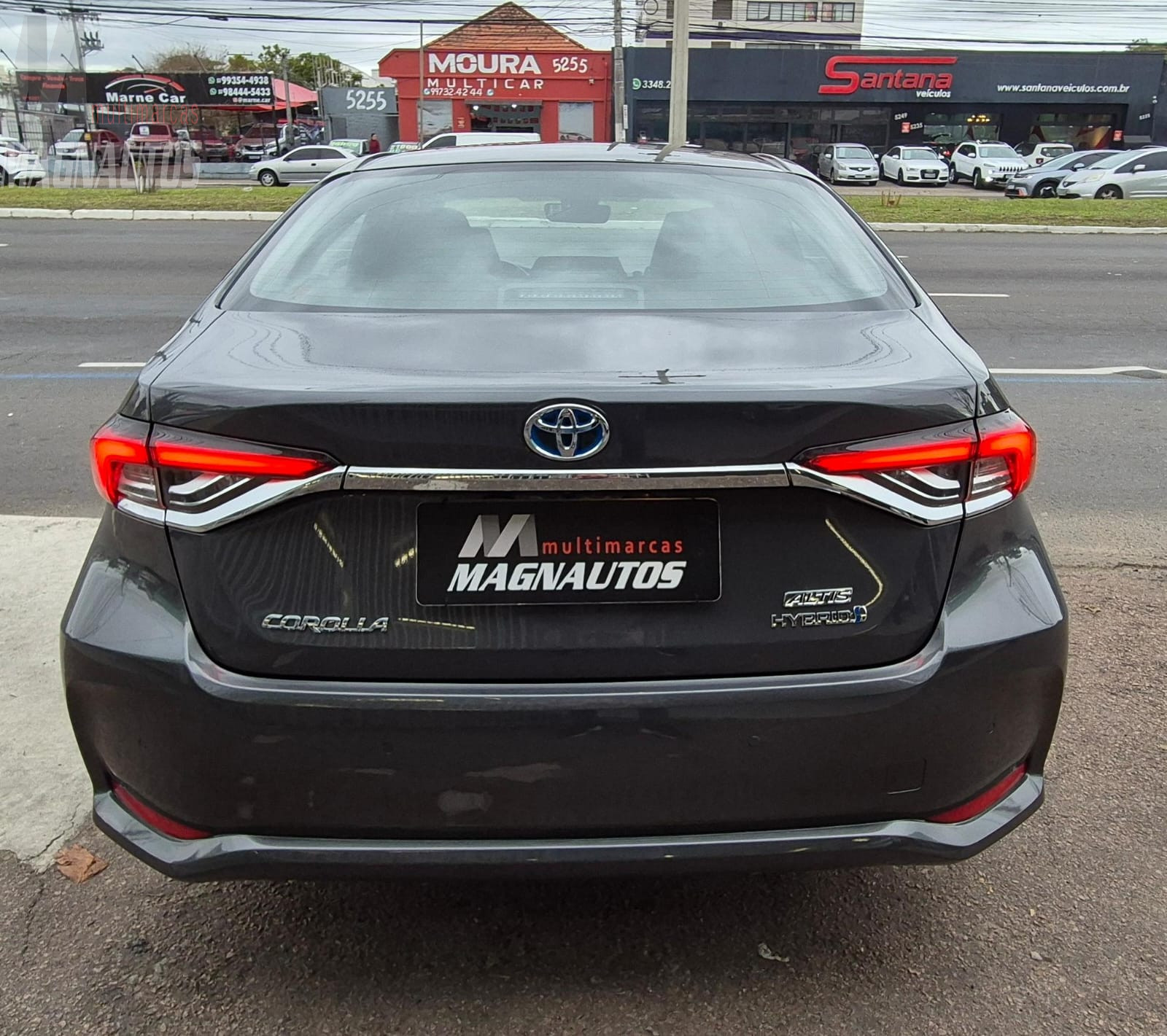 Corolla Altis Hybrid