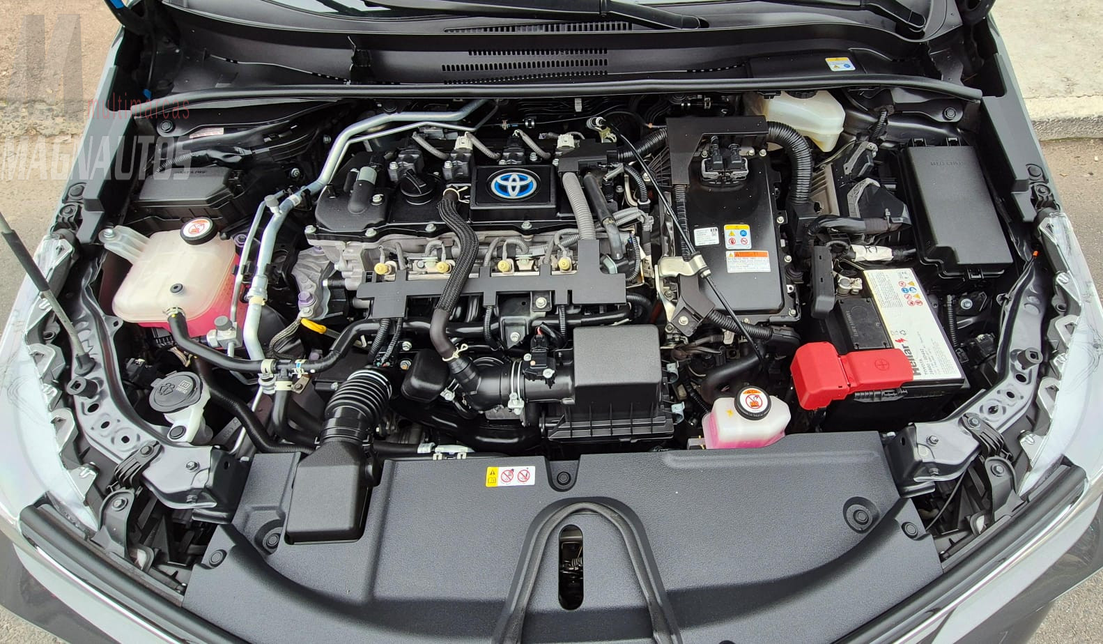Corolla Altis Hybrid