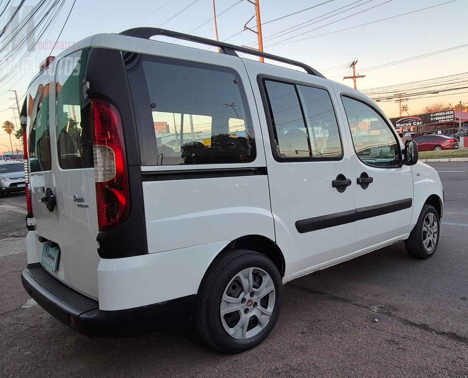 Doblo Essence 1.8, 7 Lugares.
