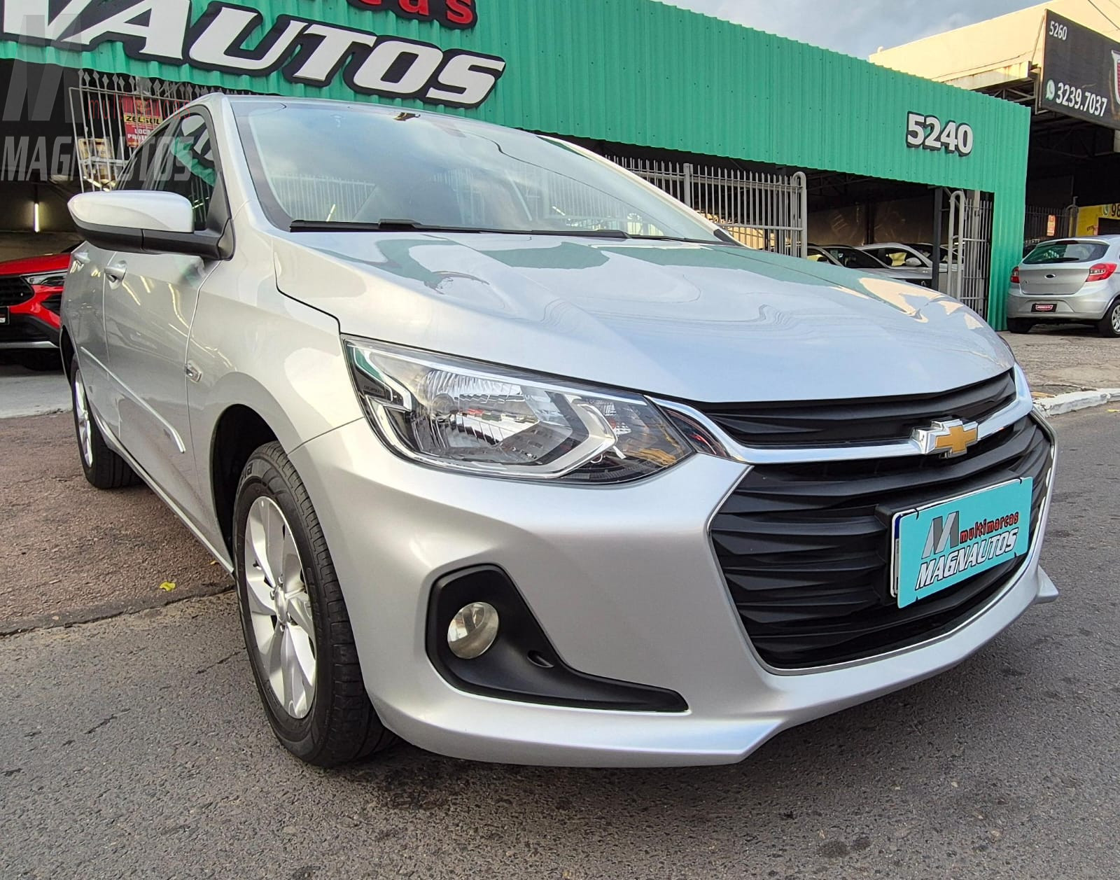 Onix Plus LT Turbo (AT)