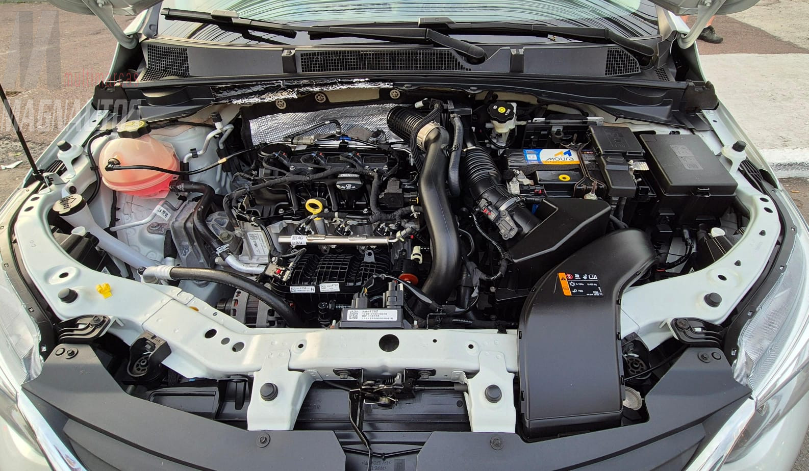 Onix Plus LT Turbo (AT)
