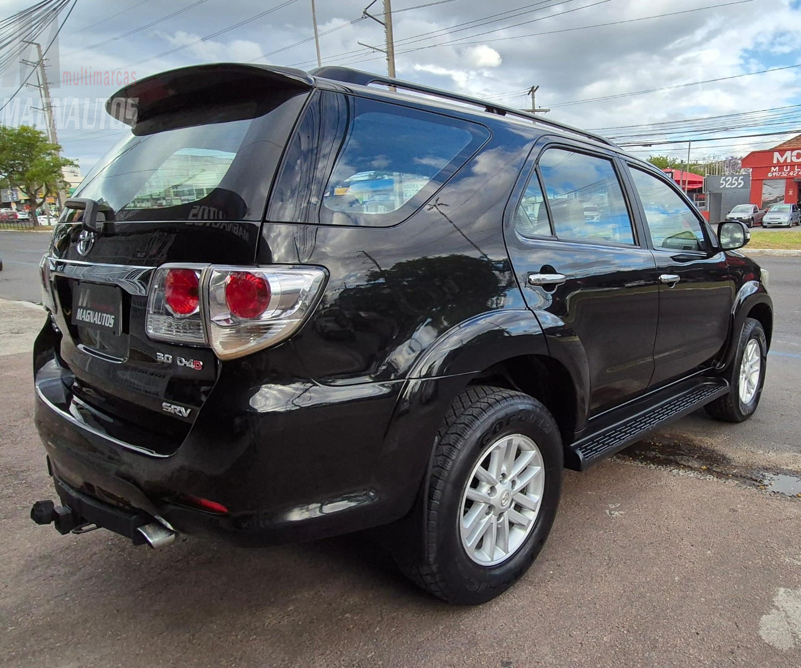 Hilux SW4 SRV 3.0 Turbo Diesel, 4X4.