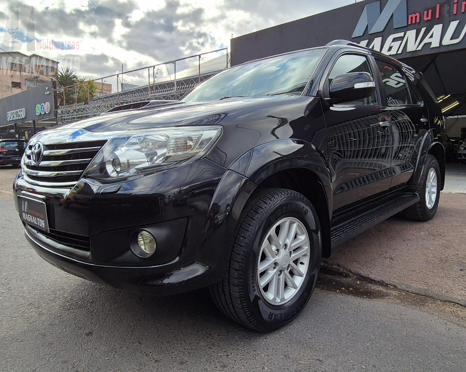 Hilux SW4 SRV 3.0 Turbo Diesel, 4X4.