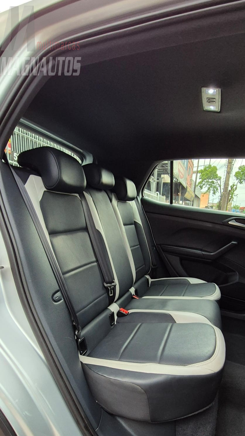 T-Cross Highline 1.4 Turbo.