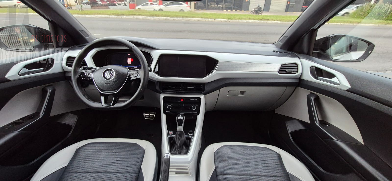 T-Cross Highline 1.4 Turbo.