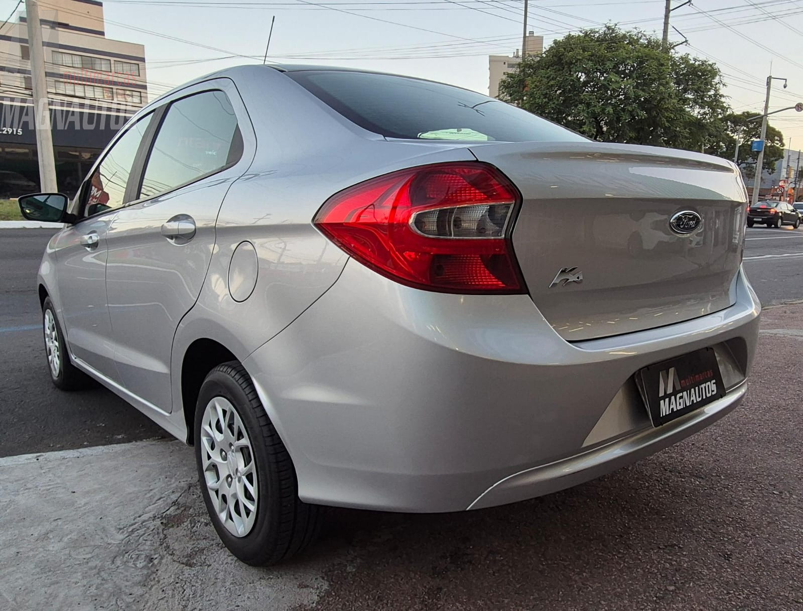 Ka Sedan SE 1.5 Sigma