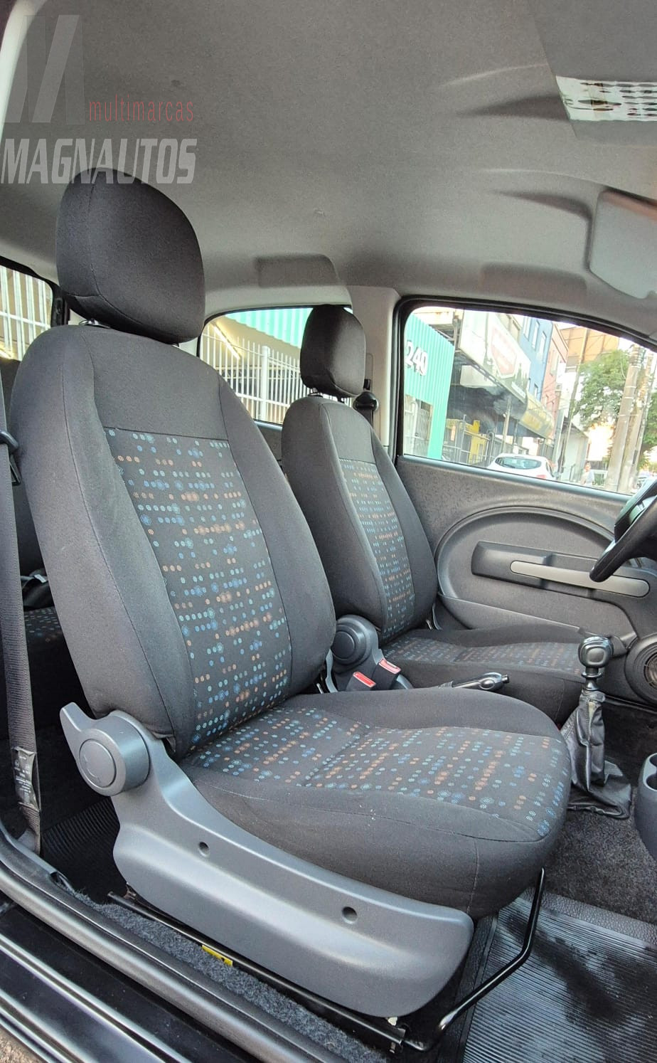 Uno Vivace Celebration 1.0 Fire