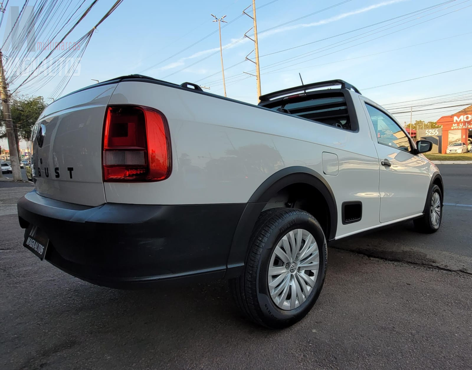 Saveiro Robust 1.6 CS Completo.