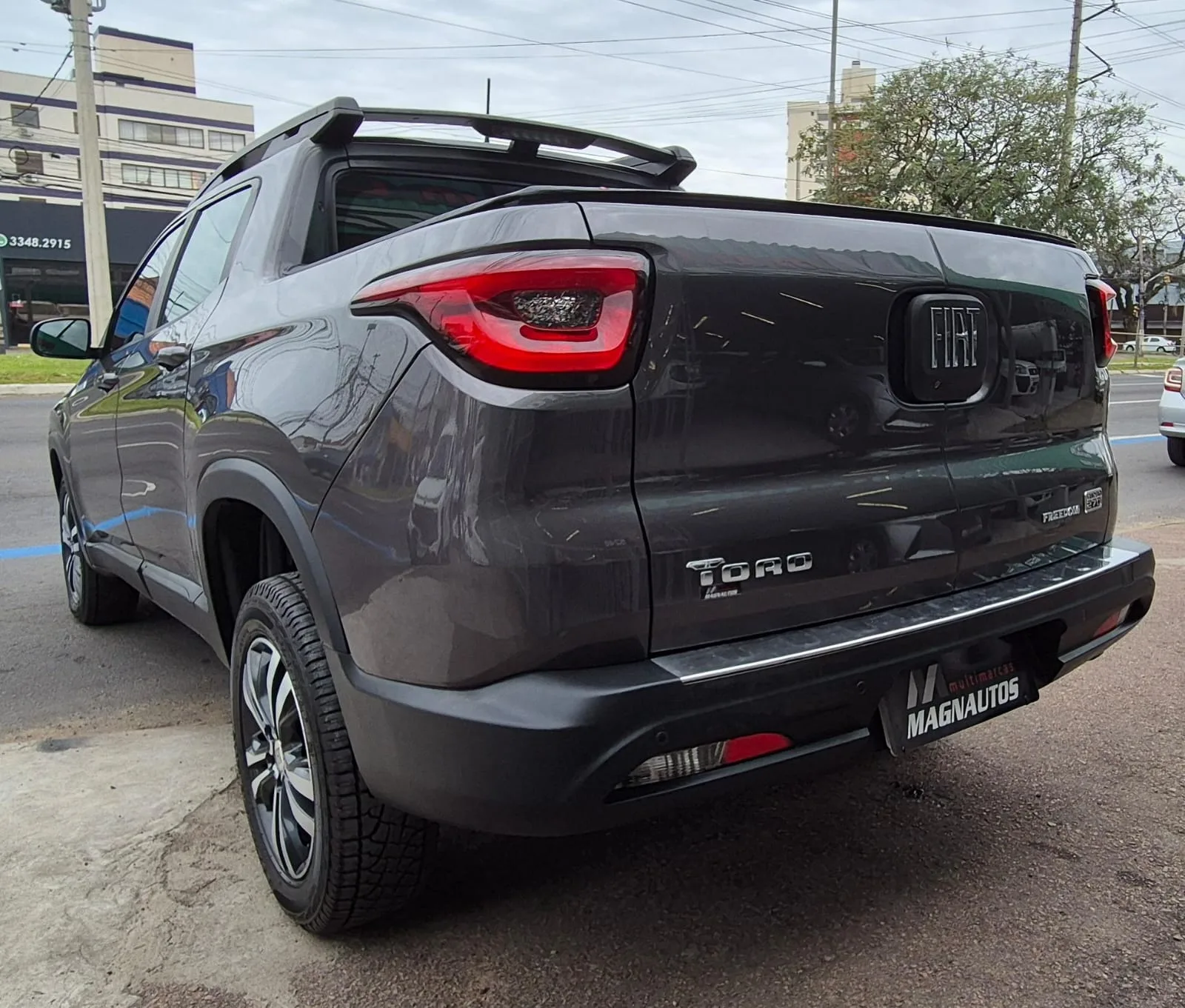 Fiat Toro Freedom 1.3 Turbo.