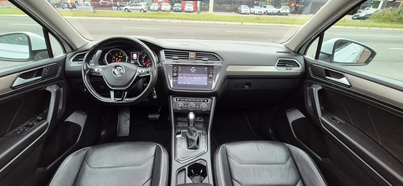 Volkswagen Tiguan Allspace 250TSI Comfortline 7 Lugares