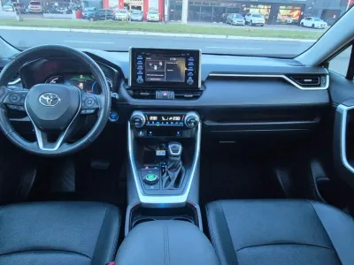 Toyota RAV4 SX Connect Hybrid 2.5 4WD