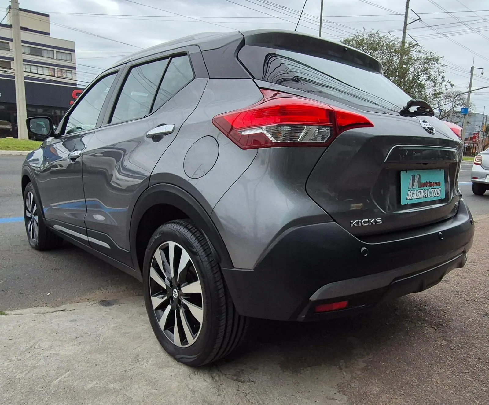 Nissan Kicks SL 1.6