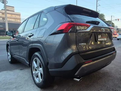 Toyota RAV4 SX Connect Hybrid 2.5 4WD