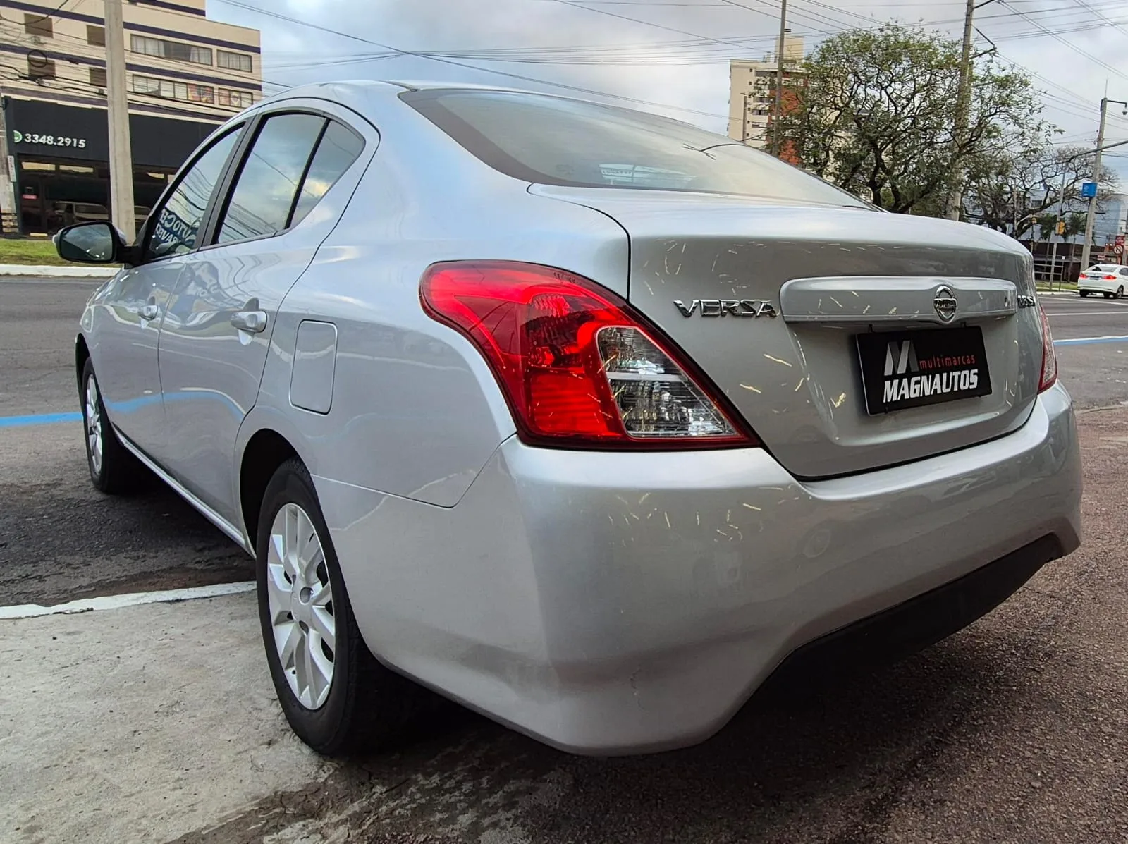 Nissan Versa SV 1.6