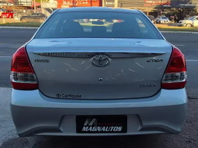 Toyota Etios 1.5 XLS
