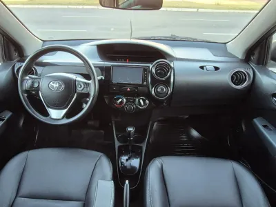 Toyota Etios 1.5 XLS