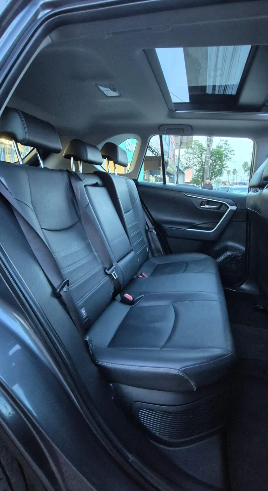 Toyota RAV4 SX Connect Hybrid 2.5 4WD