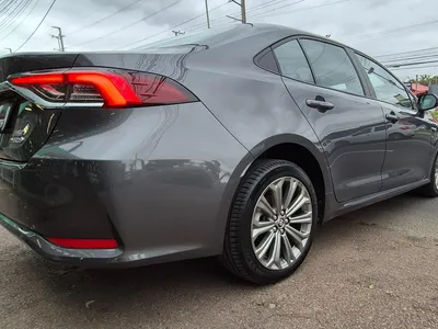 Toyota Corolla Altis 1.8 Hybrid