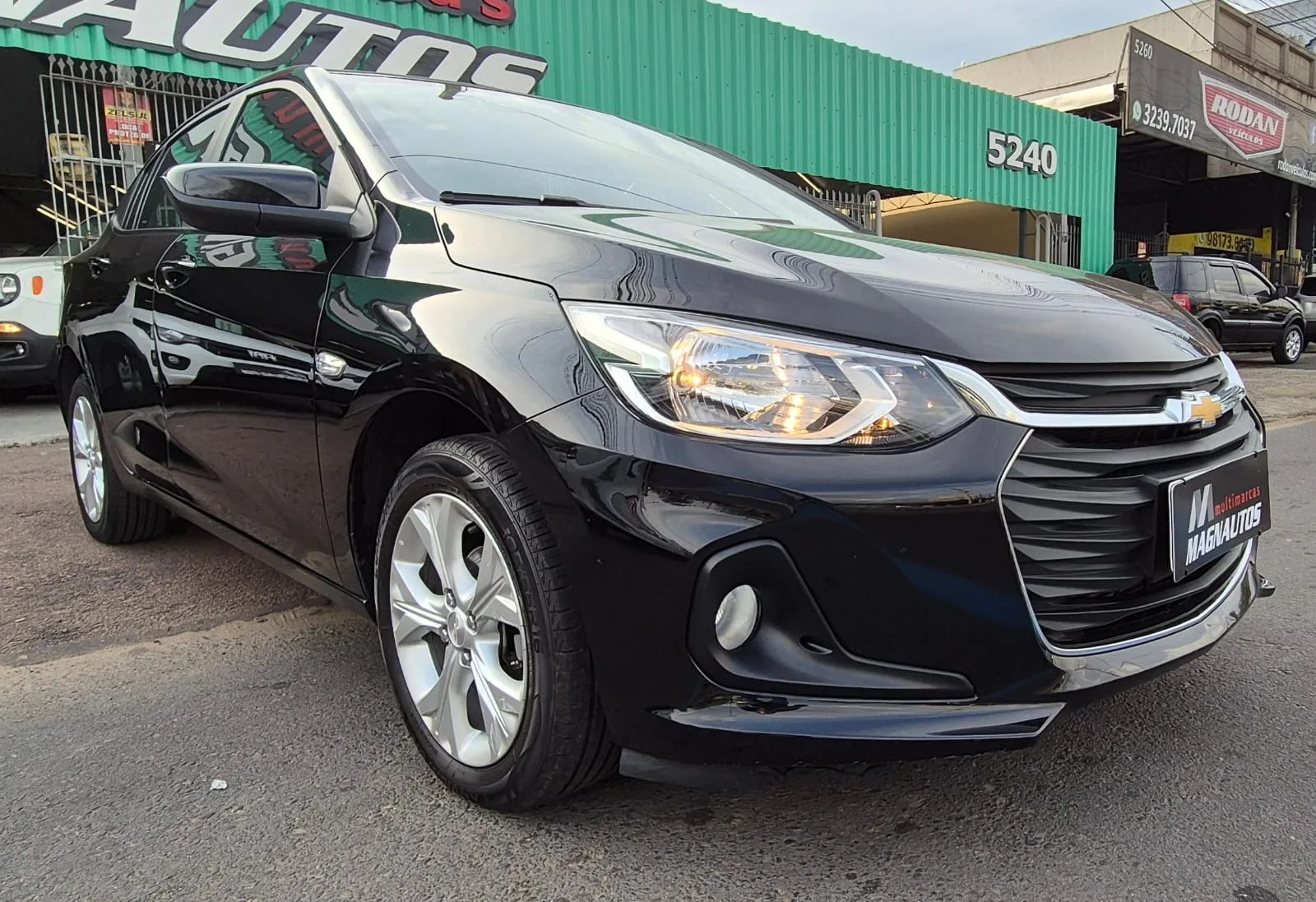Chevrolet Onix Plus LTZ Turbo